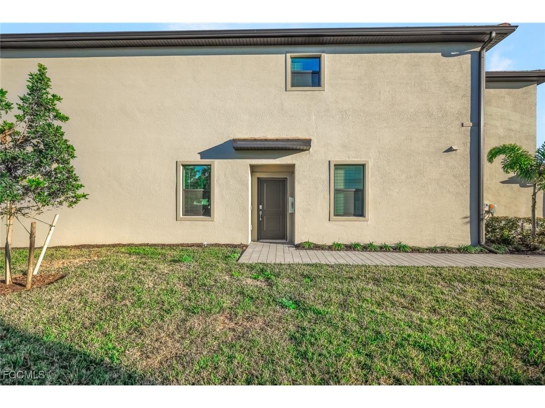14180 Gardeners Way Fort Myers FL 33913 2025005805 image2