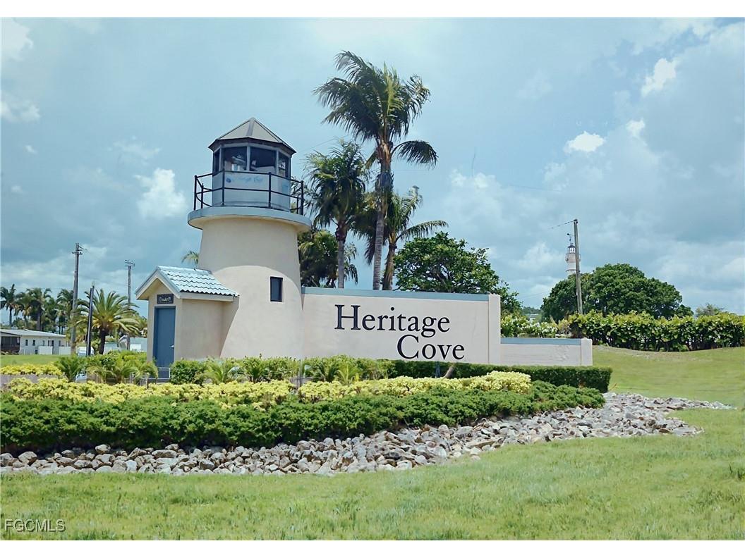 14186 Grosse Point Lane Fort Myers FL 33919 2025017668 image1