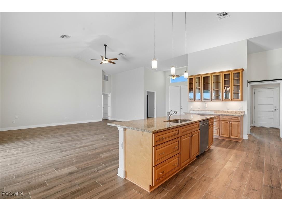 14190 Binghampton Drive Fort Myers FL 33905 2025013094 image12