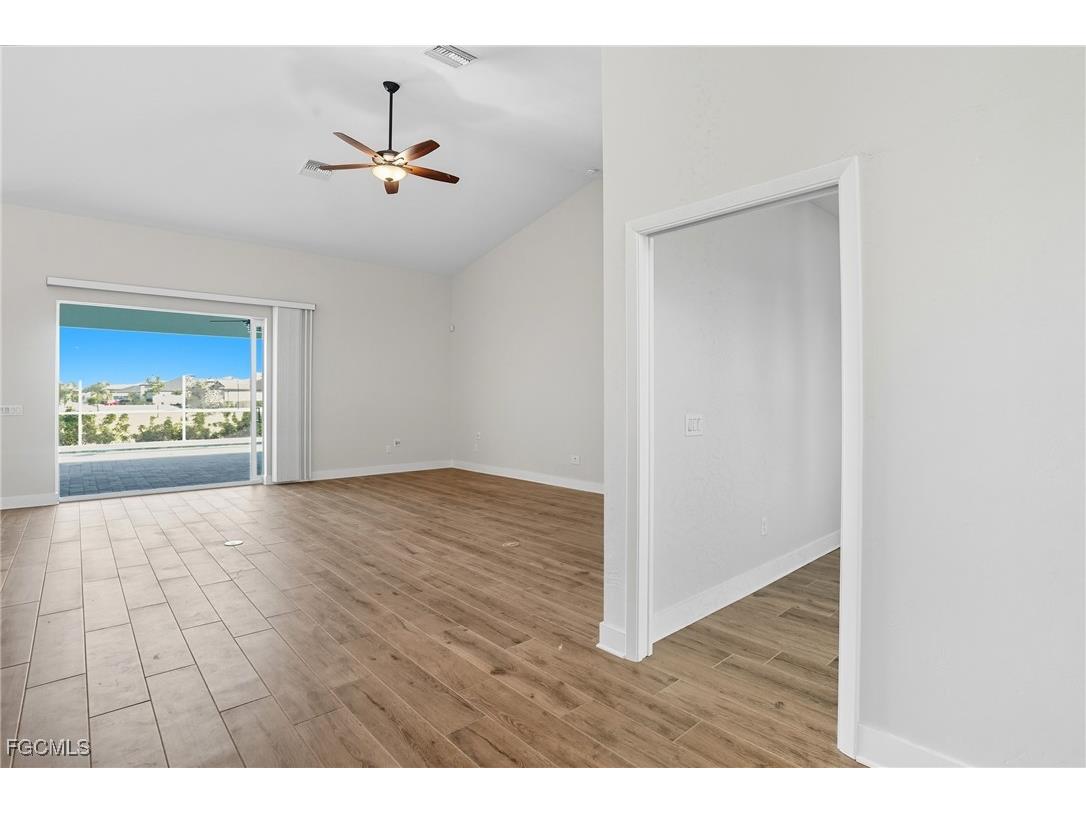 14190 Binghampton Drive Fort Myers FL 33905 2025013094 image8