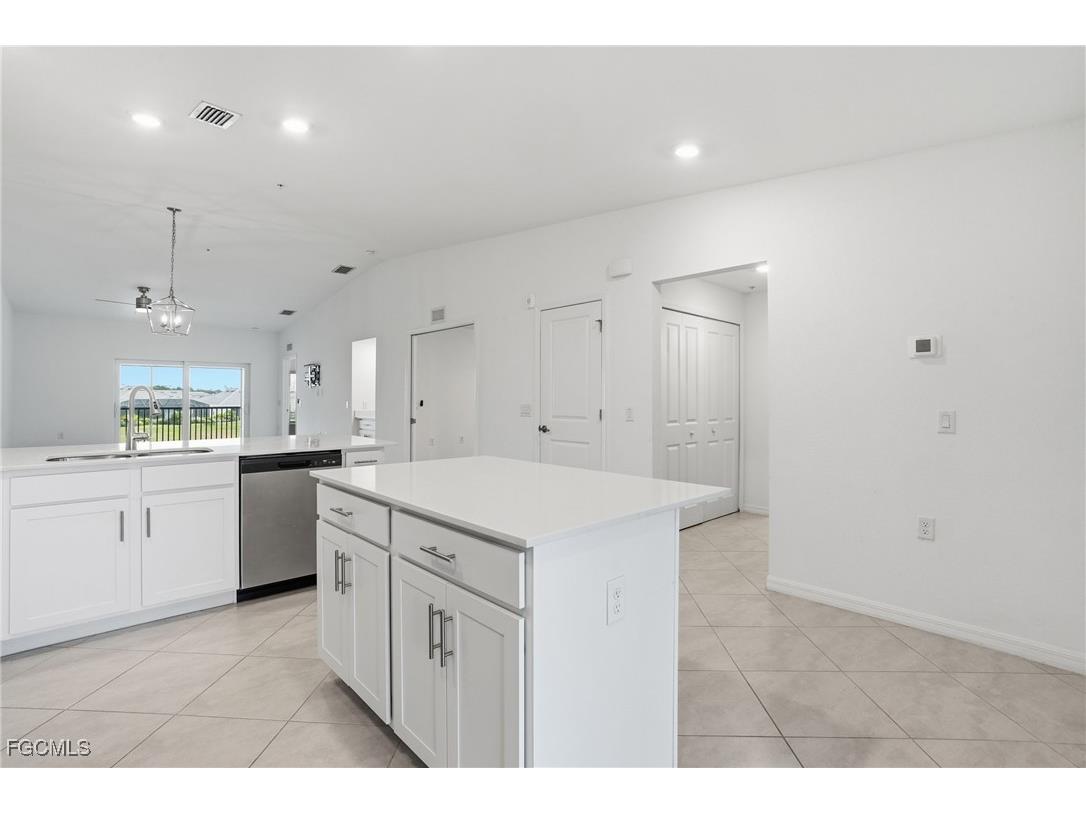 14194 Heritage Landing Boulevard #627 Punta Gorda FL 33955 2025021980 image8