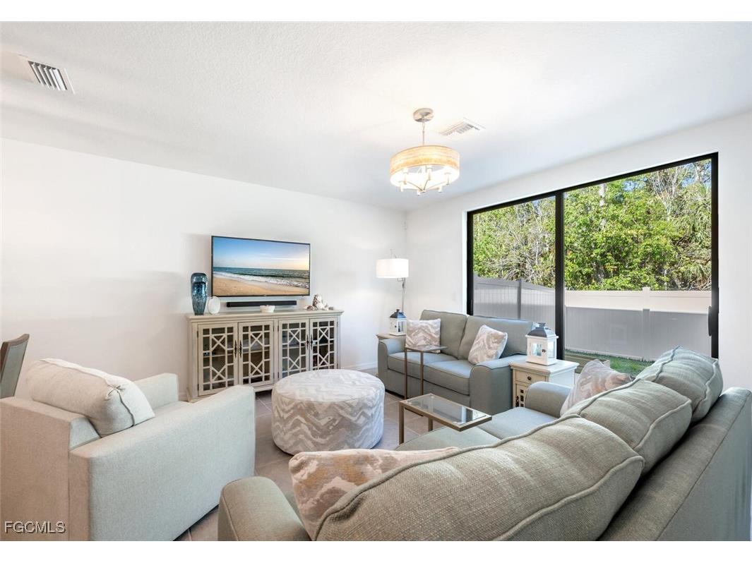 14195 Oviedo Place Fort Myers FL 33905 2025004821 image14