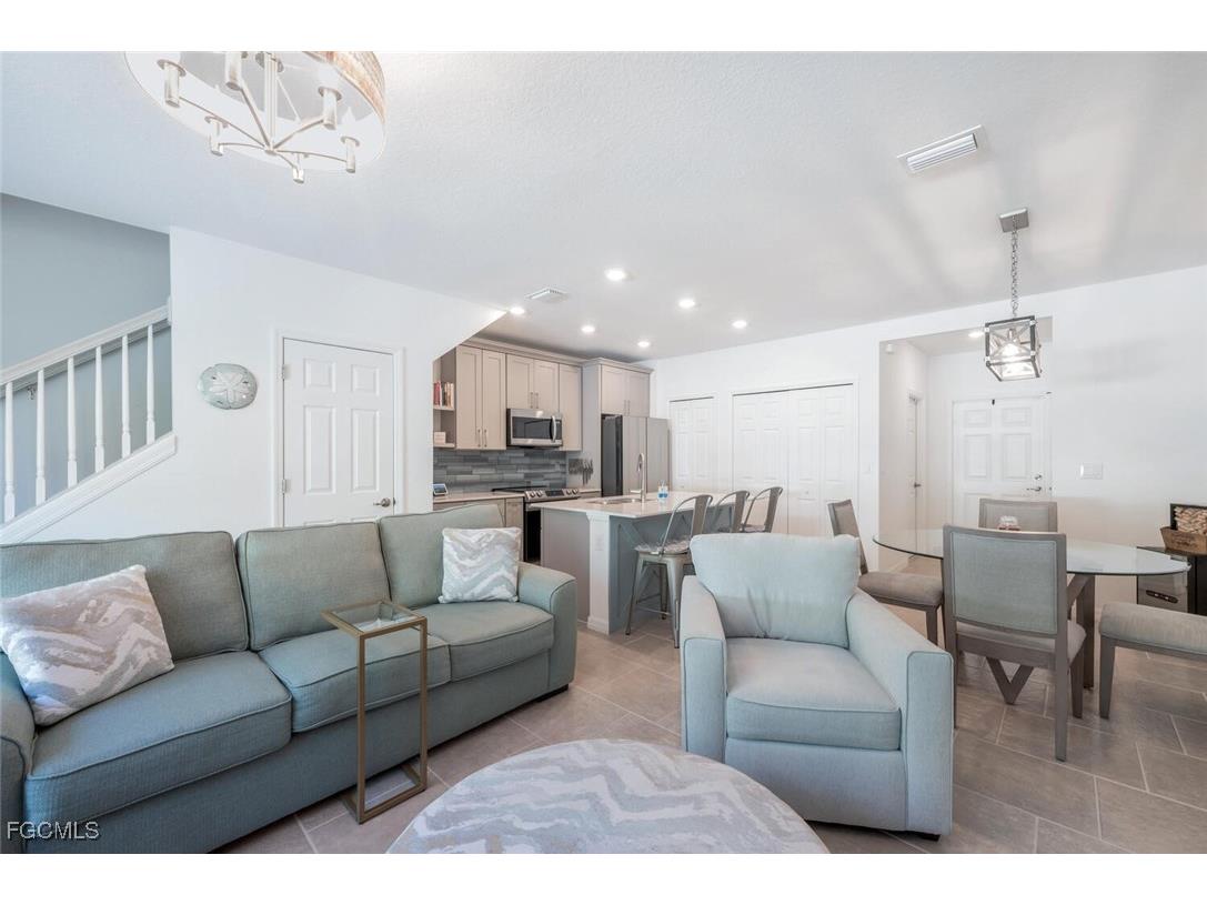 14195 Oviedo Place Fort Myers FL 33905 2025004821 image16