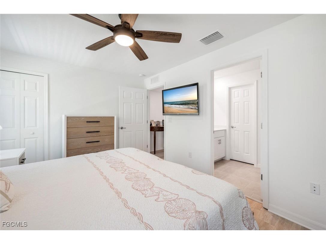 14195 Oviedo Place Fort Myers FL 33905 2025004821 image20