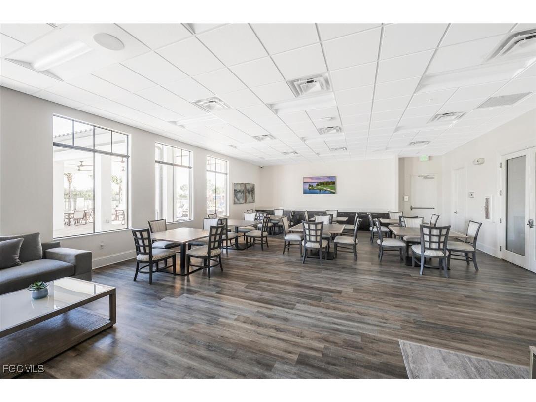 14195 Oviedo Place Fort Myers FL 33905 2025004821 image33