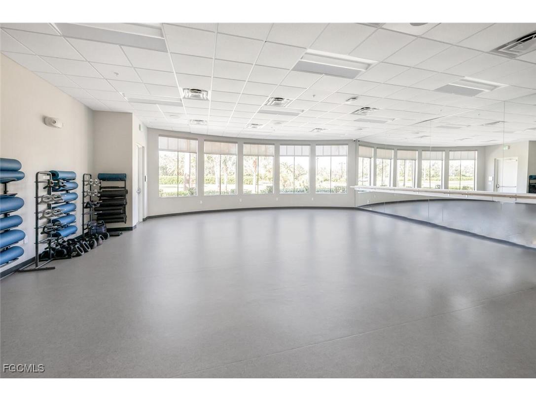 14195 Oviedo Place Fort Myers FL 33905 2025004821 image34