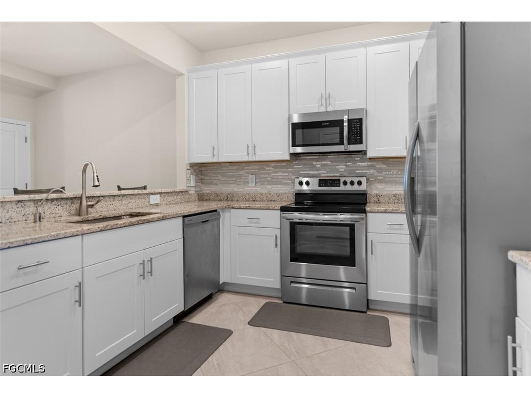 14195 Pine Lodge Lane Fort Myers FL 33913 2026019403 image5