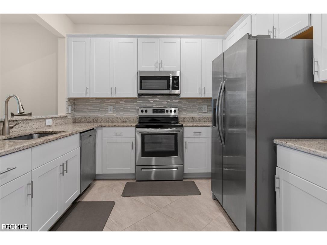 14195 Pine Lodge Lane Fort Myers FL 33913 2026019403 image6