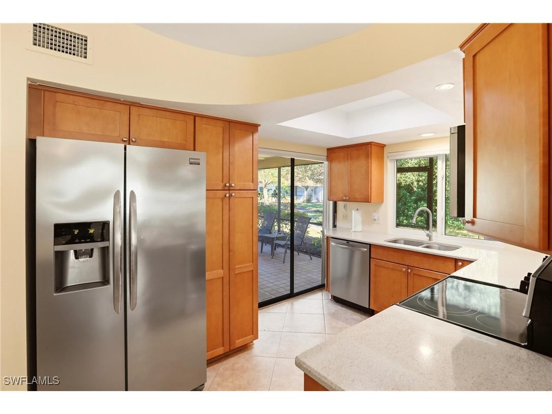 142 Old Tamiami Trail Naples FL 34110 226005827 image16