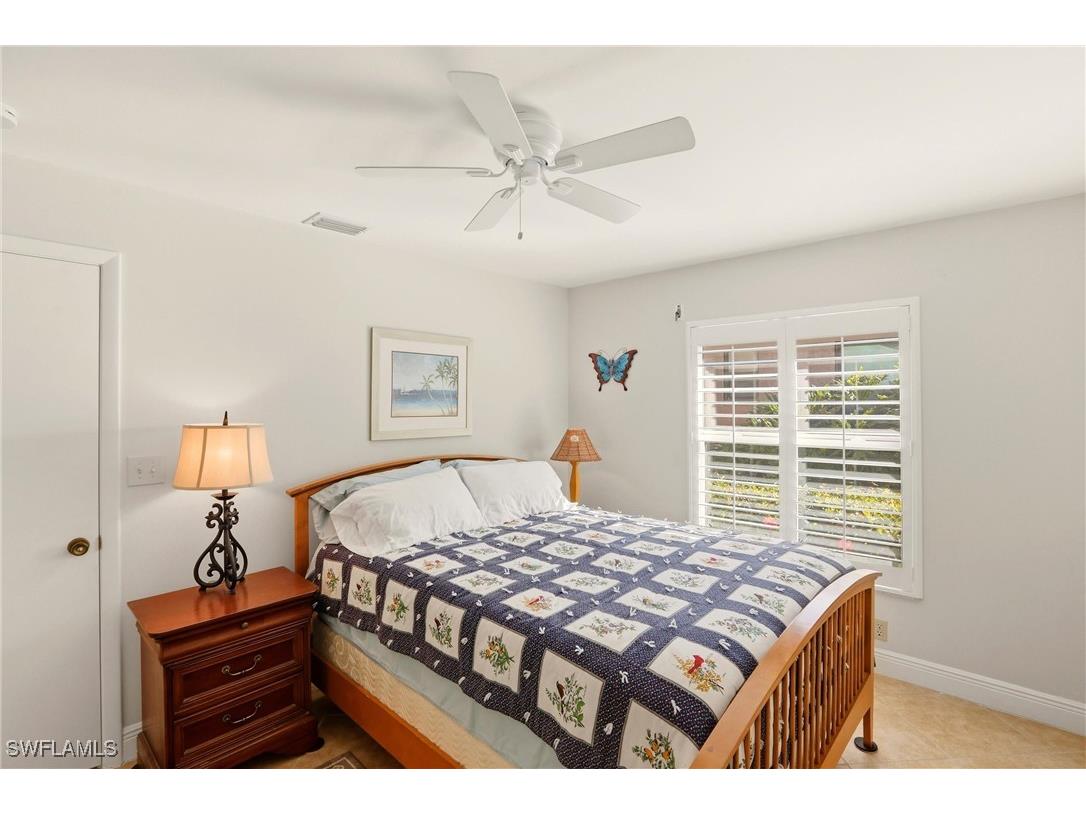 142 Old Tamiami Trail Naples FL 34110 226005827 image29