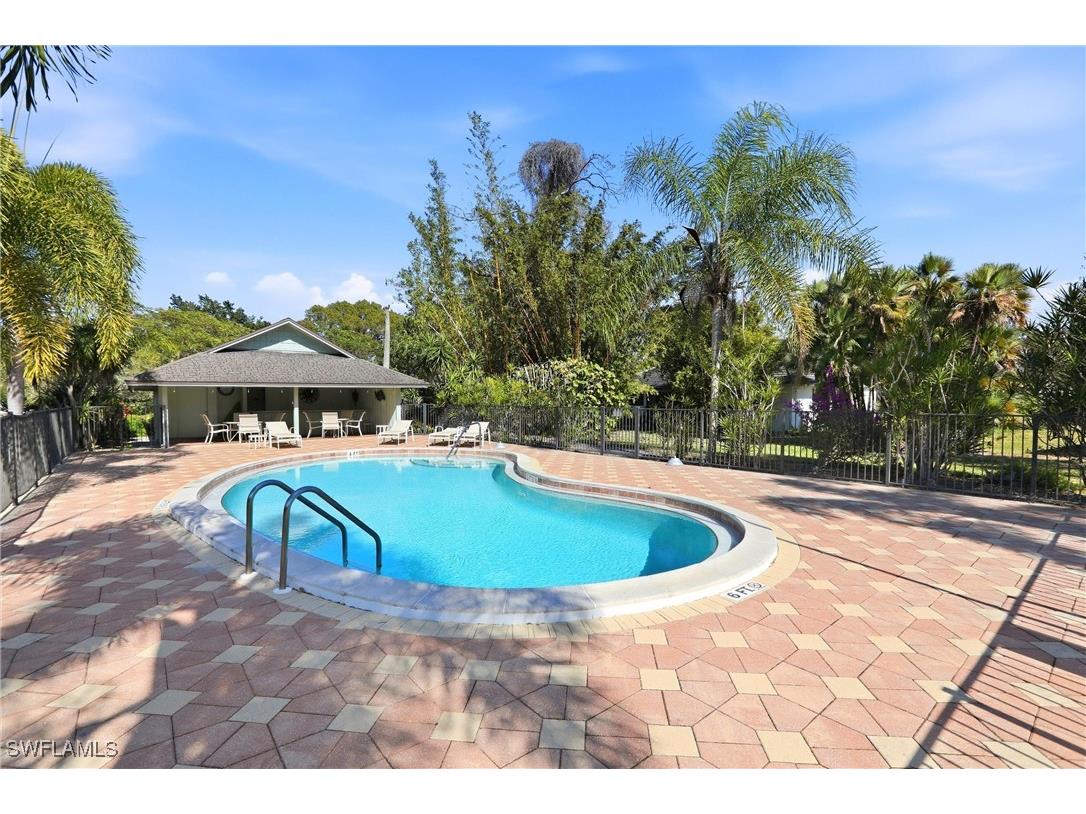 142 Old Tamiami Trail Naples FL 34110 226005827 image46