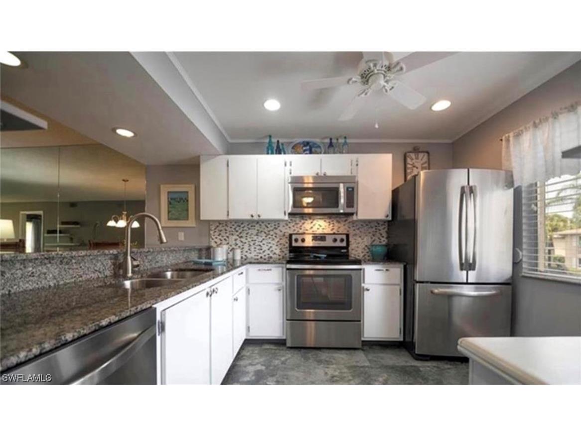 142 Palm Drive #8 Naples FL 34112 223042700 image1