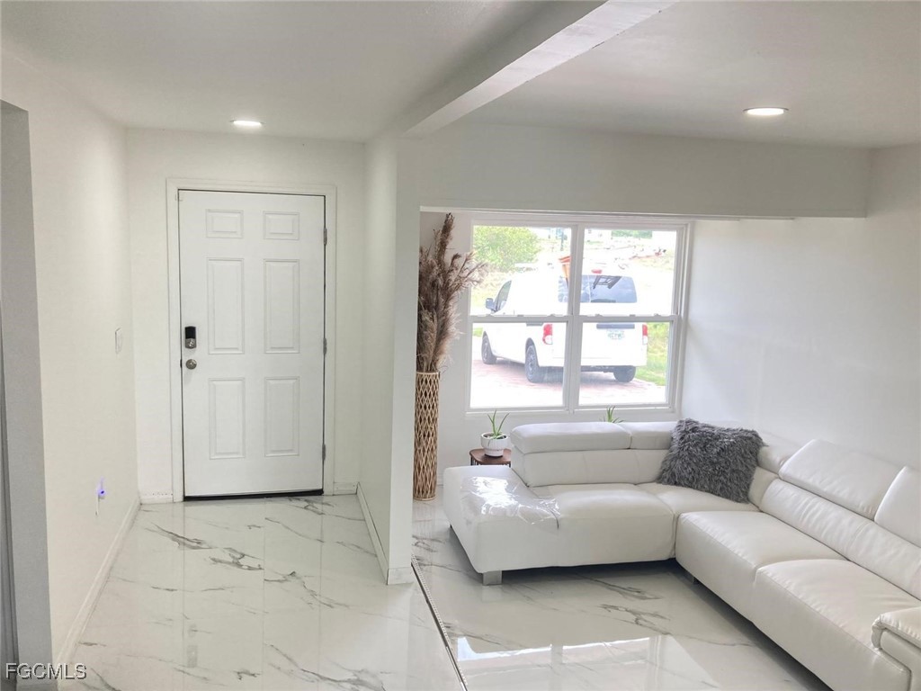 142 Plantation Drive Labelle FL 33935 2026004368 image3