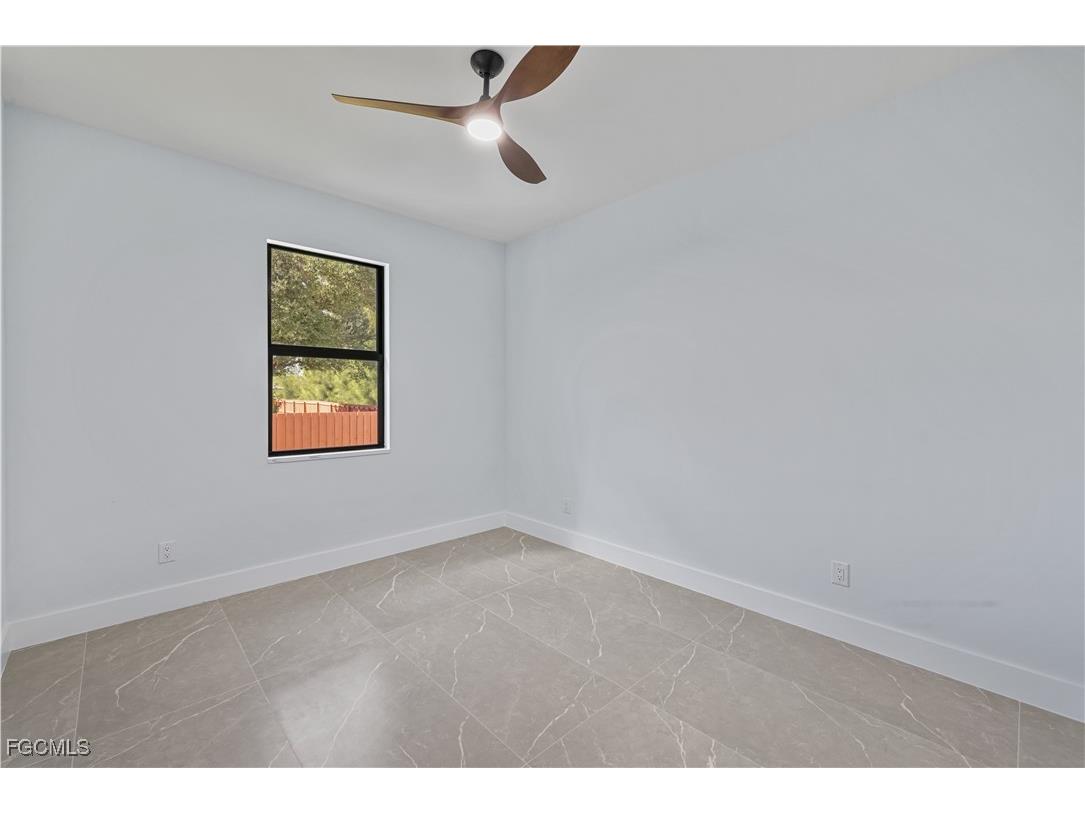 142 SW 33rd Place Cape Coral FL 33991 2025020404 image21