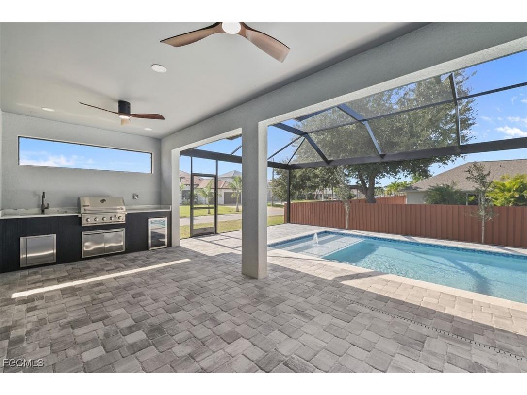 142 SW 33rd Place Cape Coral FL 33991 2025020404 image3