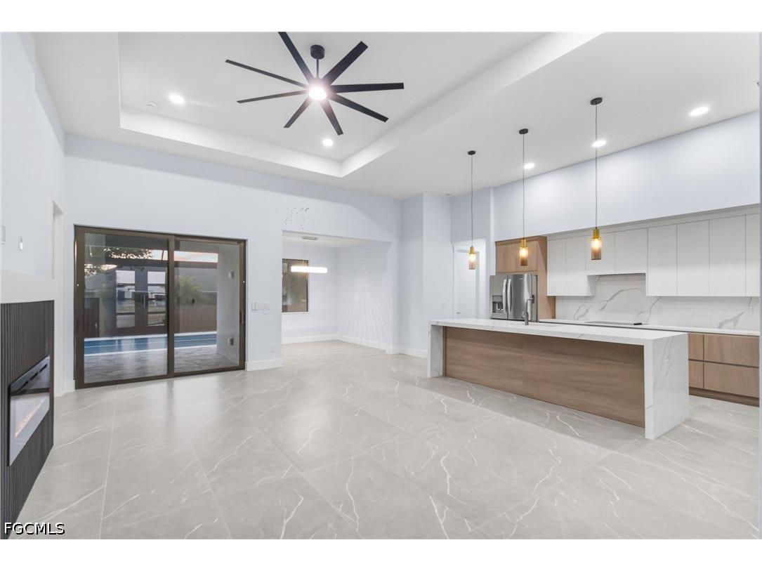 142 SW 33rd Place Cape Coral FL 33991 2026017979 image4