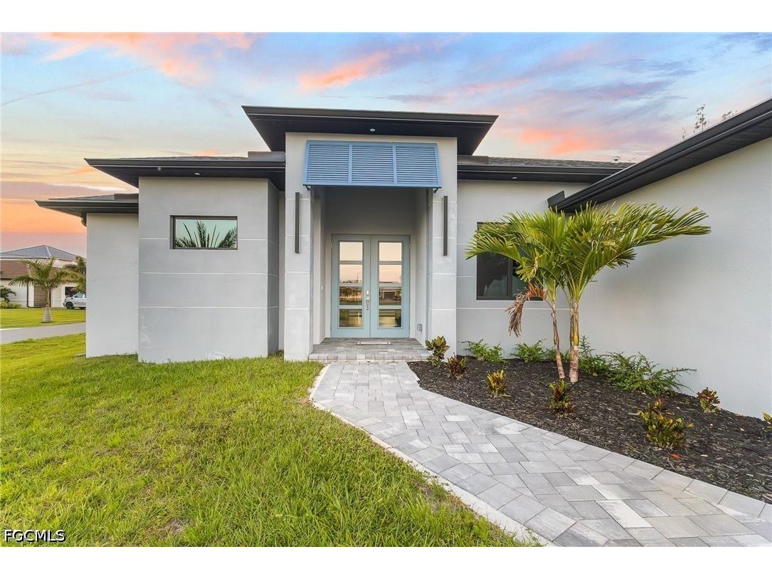 142 SW 33rd Place Cape Coral FL 33991 2026025637 image2
