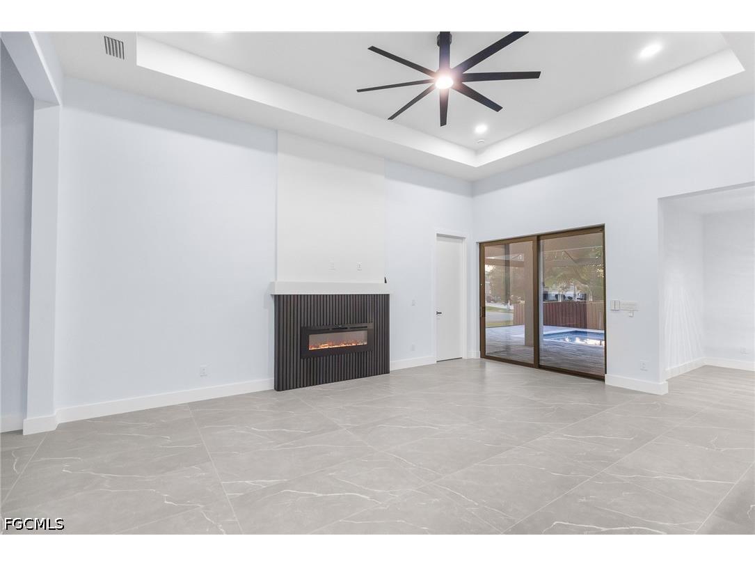 142 SW 33rd Place Cape Coral FL 33991 2026025637 image4