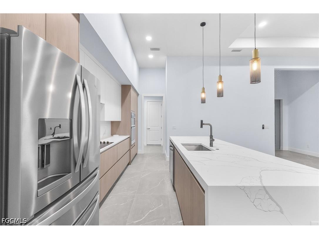 142 SW 33rd Place Cape Coral FL 33991 2026025637 image9