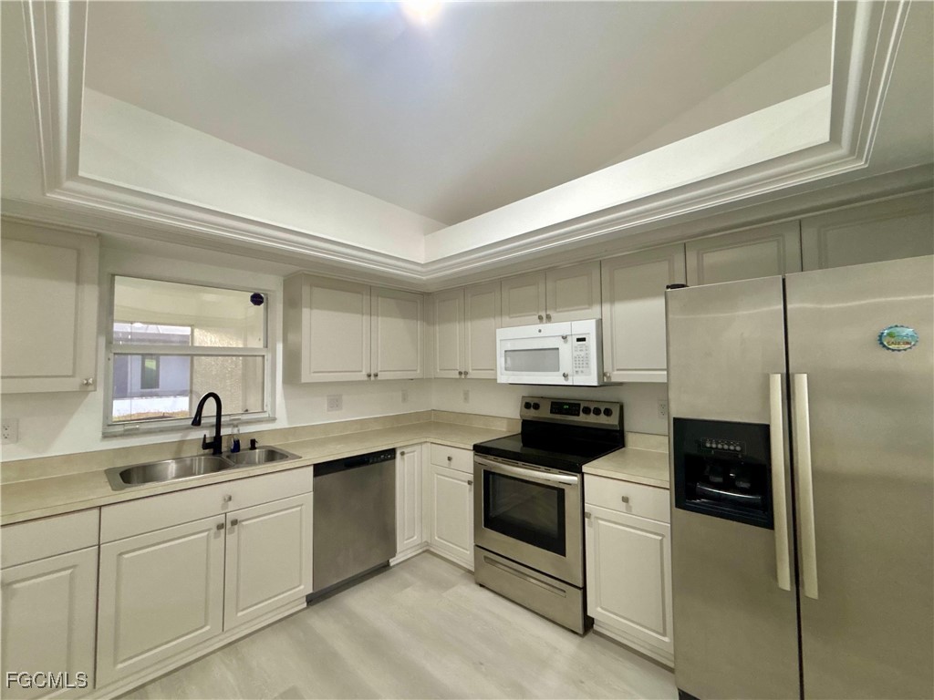 142 SW 34th Place Cape Coral FL 33991 2025016059 image7