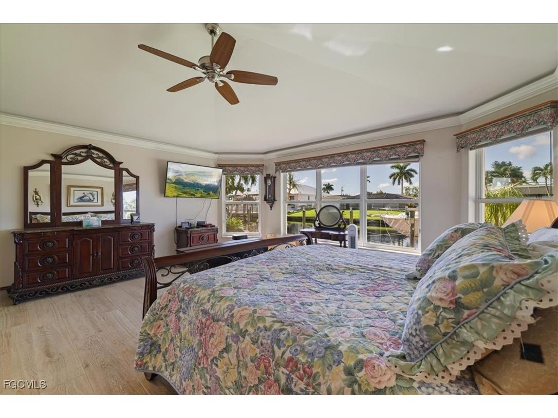 142 SW 51st Terrace Cape Coral FL 33914 2025012434 image10