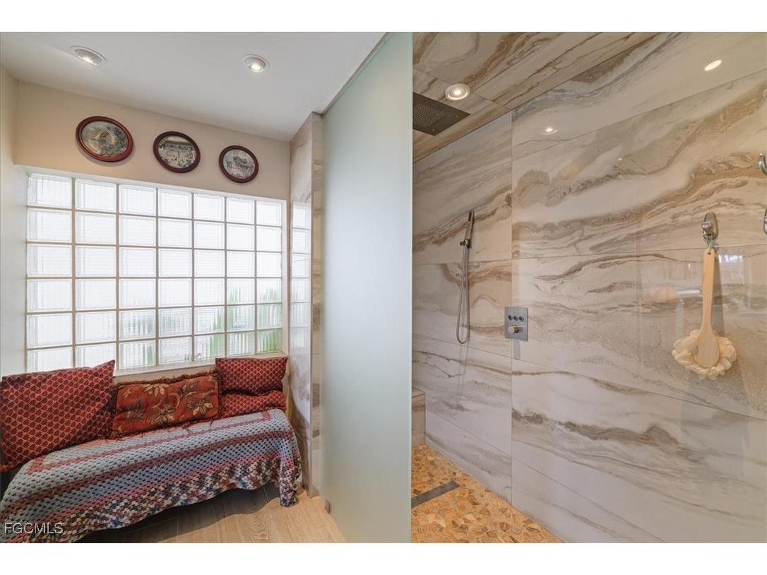 142 SW 51st Terrace Cape Coral FL 33914 2025012434 image11