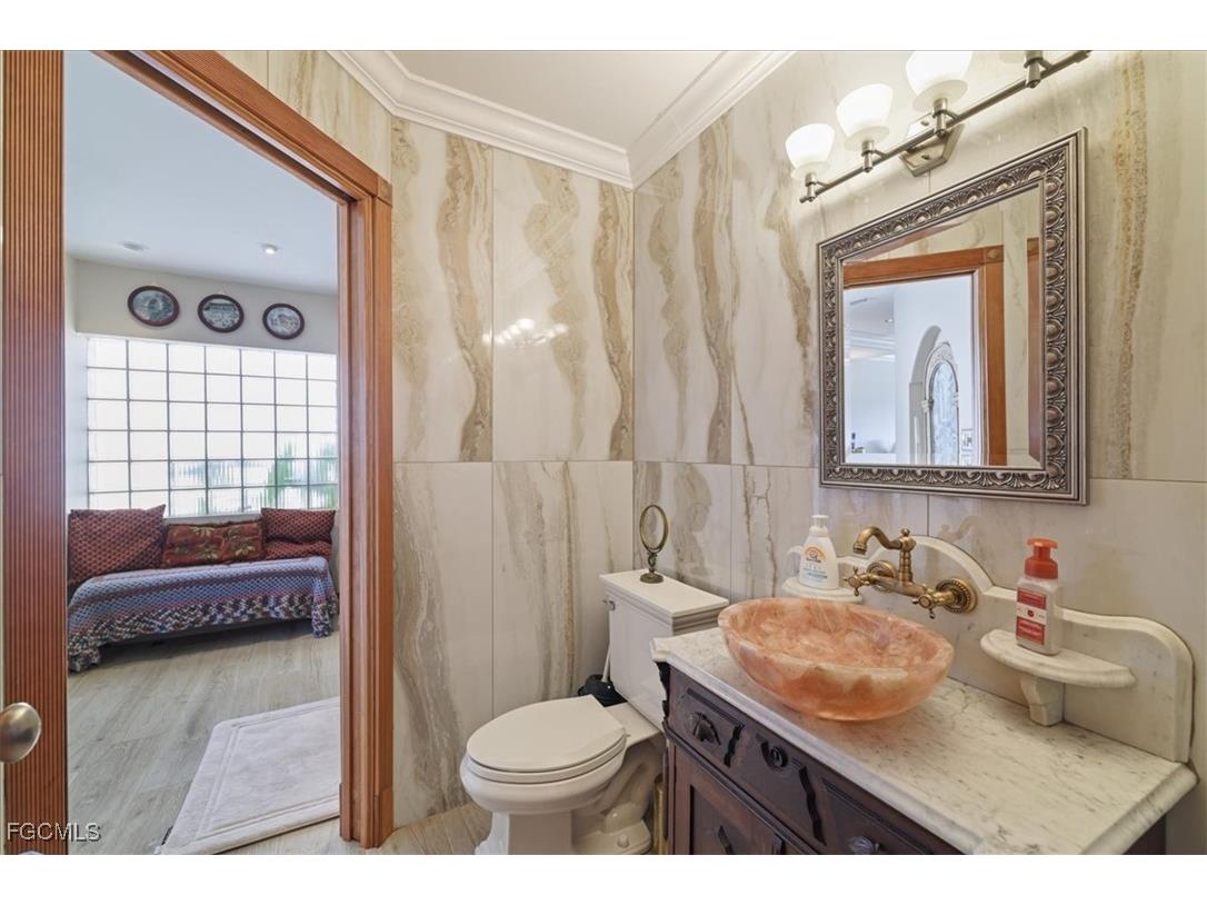 142 SW 51st Terrace Cape Coral FL 33914 2025012434 image13