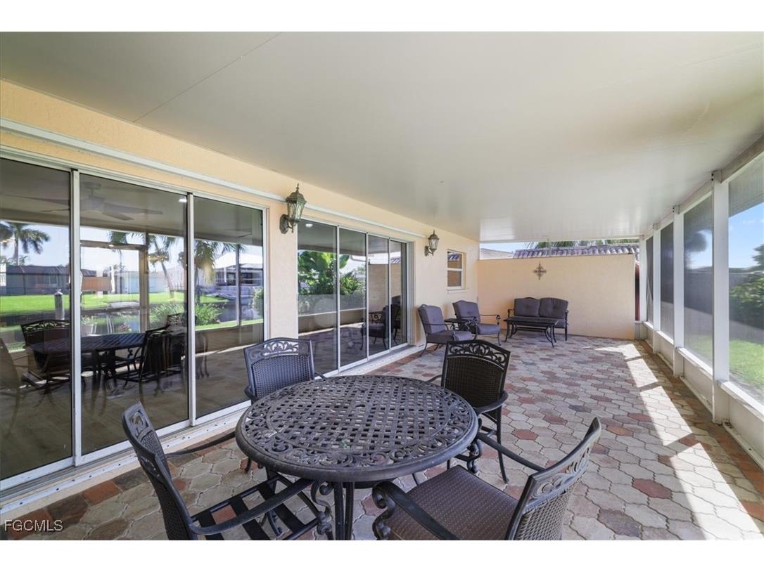 142 SW 51st Terrace Cape Coral FL 33914 2025012434 image18