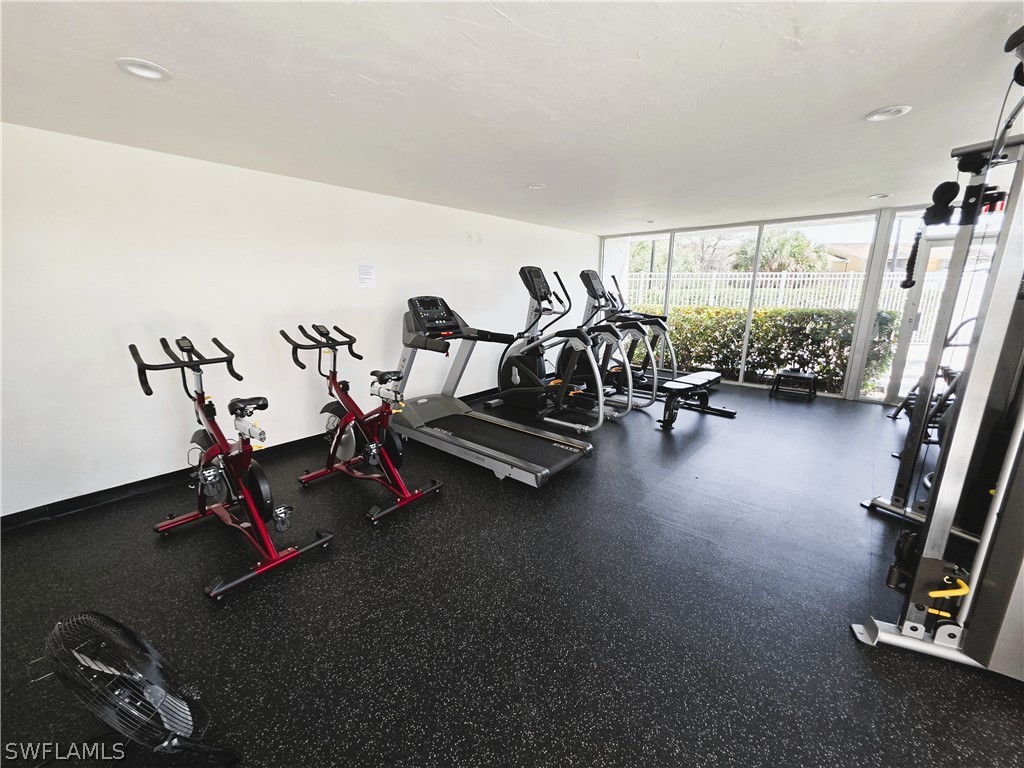 142 Santa Clara Drive #5 Naples FL 34104 226006512 image29