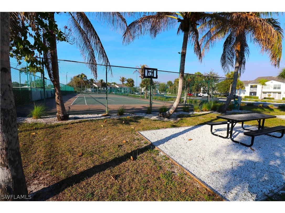 142 Santa Clara Drive #5 Naples FL 34104 226006512 image32
