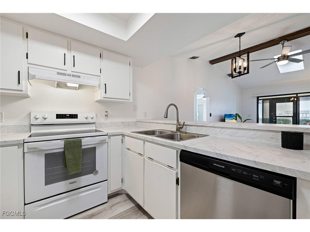 1420 Academy Boulevard #104 Cape Coral FL 33990 2025001197 image12