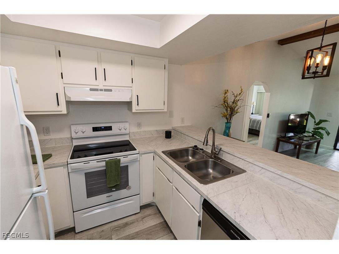 1420 Academy Boulevard #104 Cape Coral FL 33990 2026012707 image5