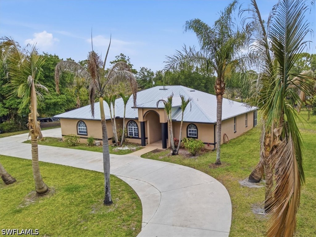 1420 Columbus Avenue Lehigh Acres FL 33972 226017508 image1