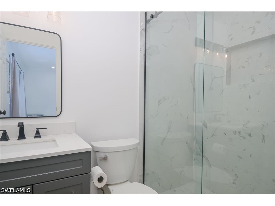1420 Jewel Box Avenue Naples FL 34102 226018001 image20