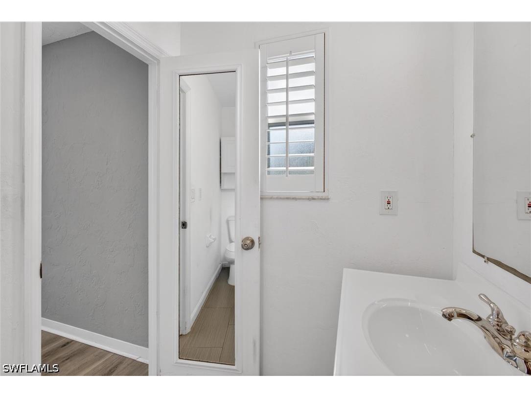 1420 Maravilla Avenue Fort Myers FL 33901 226004756 image32