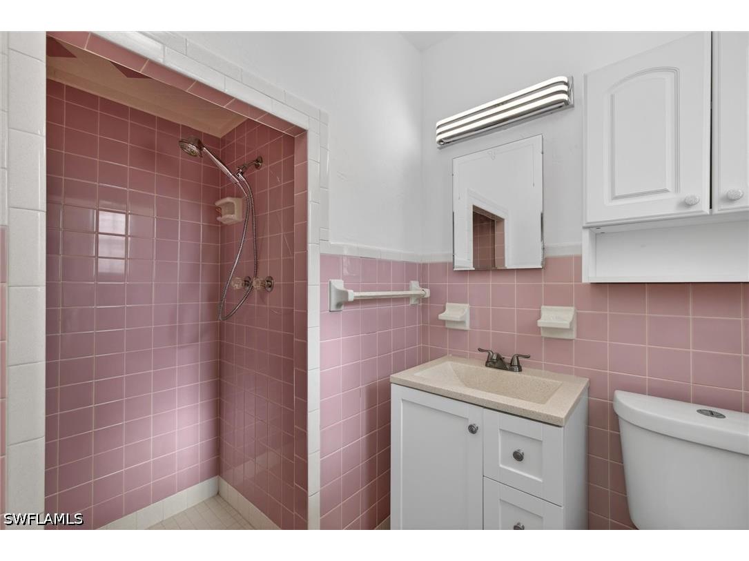 1420 Maravilla Avenue Fort Myers FL 33901 226004756 image35