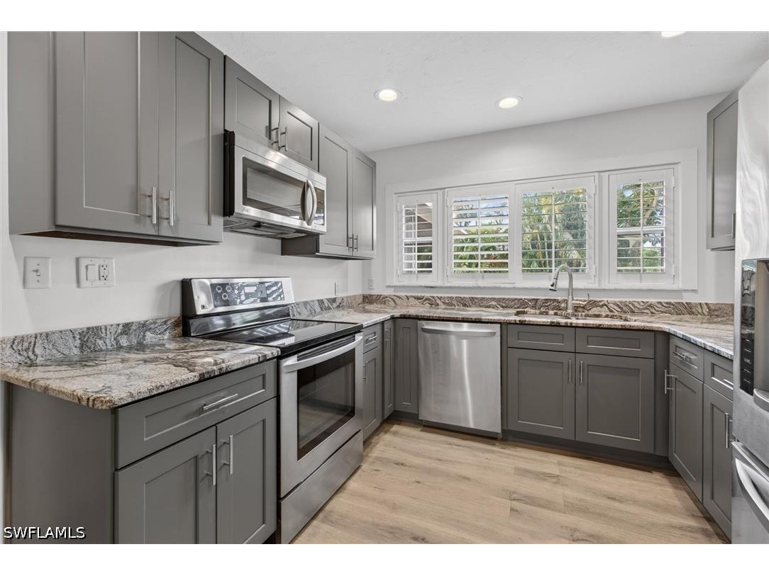 1420 Maravilla Avenue Fort Myers FL 33901 226021368 image19