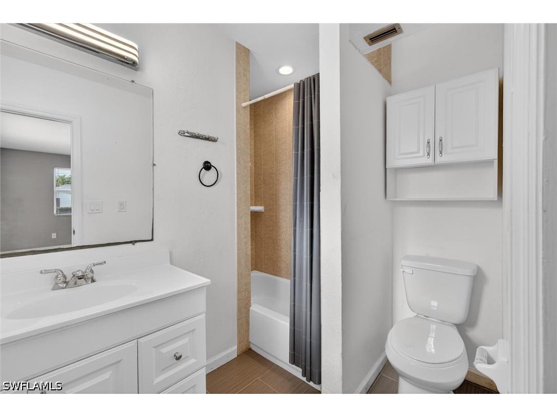1420 Maravilla Avenue Fort Myers FL 33901 226021368 image28