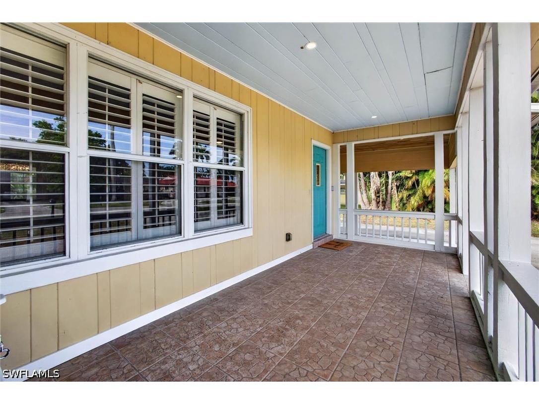 1420 Maravilla Avenue Fort Myers FL 33901 226021368 image8