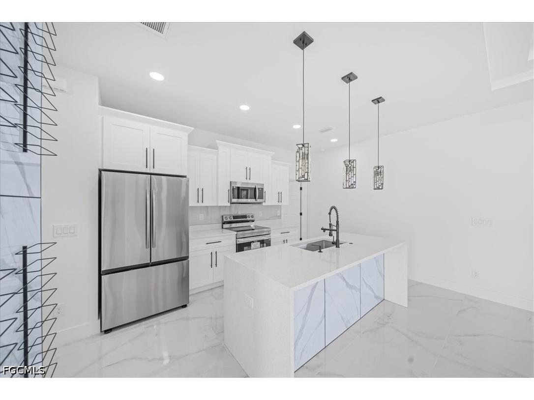 1420 NE 12th Place Cape Coral FL 33909 2026018109 image10