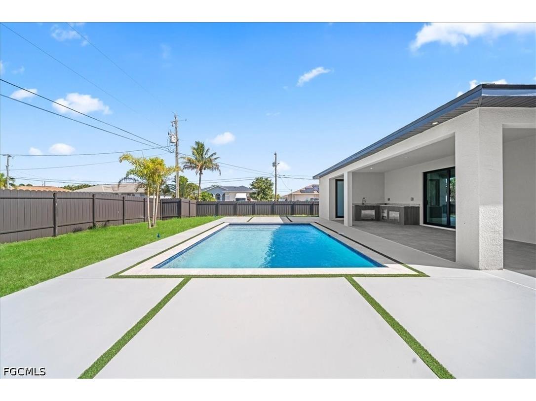 1420 NE 12th Place Cape Coral FL 33909 2026018109 image38