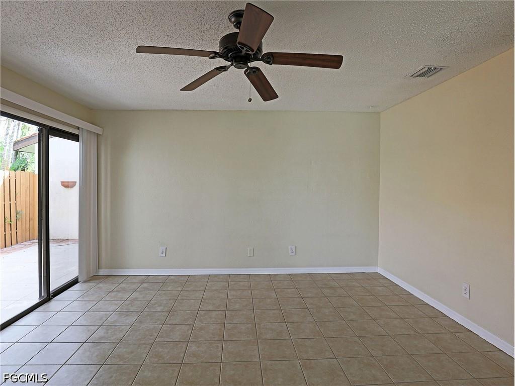 1420 Park Shore Circle #3 Fort Myers FL 33901 2026027231 image2