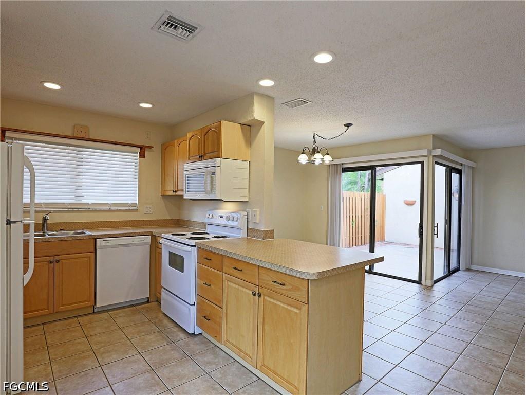 1420 Park Shore Circle #3 Fort Myers FL 33901 2026027231 image4