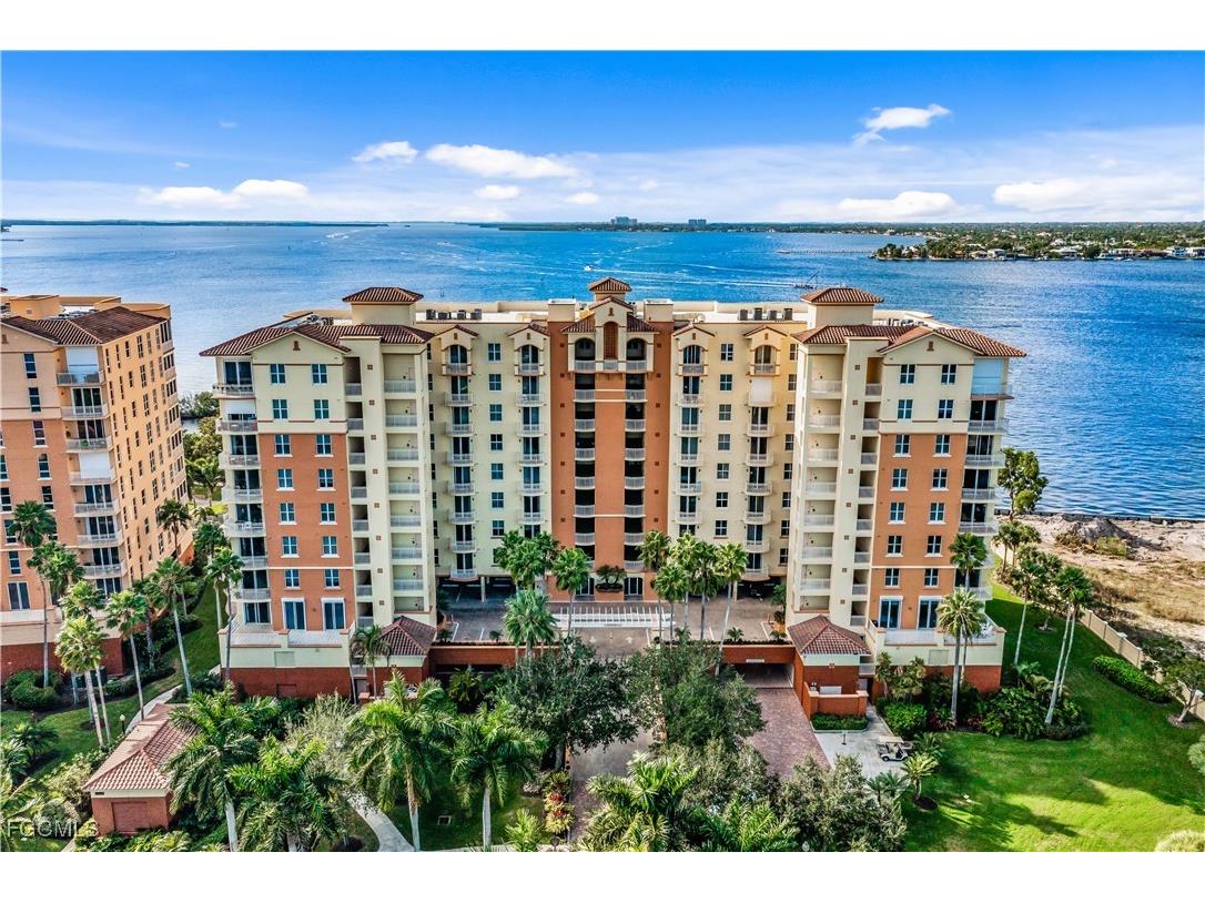 14200 Royal Harbour Court #301 Fort Myers FL 33908 2025020734 image2