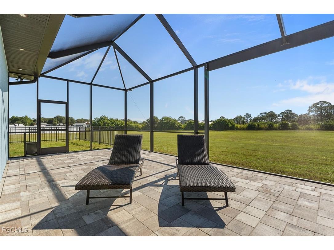 14201 Binghampton Drive Fort Myers FL 33905 2025014523 image34