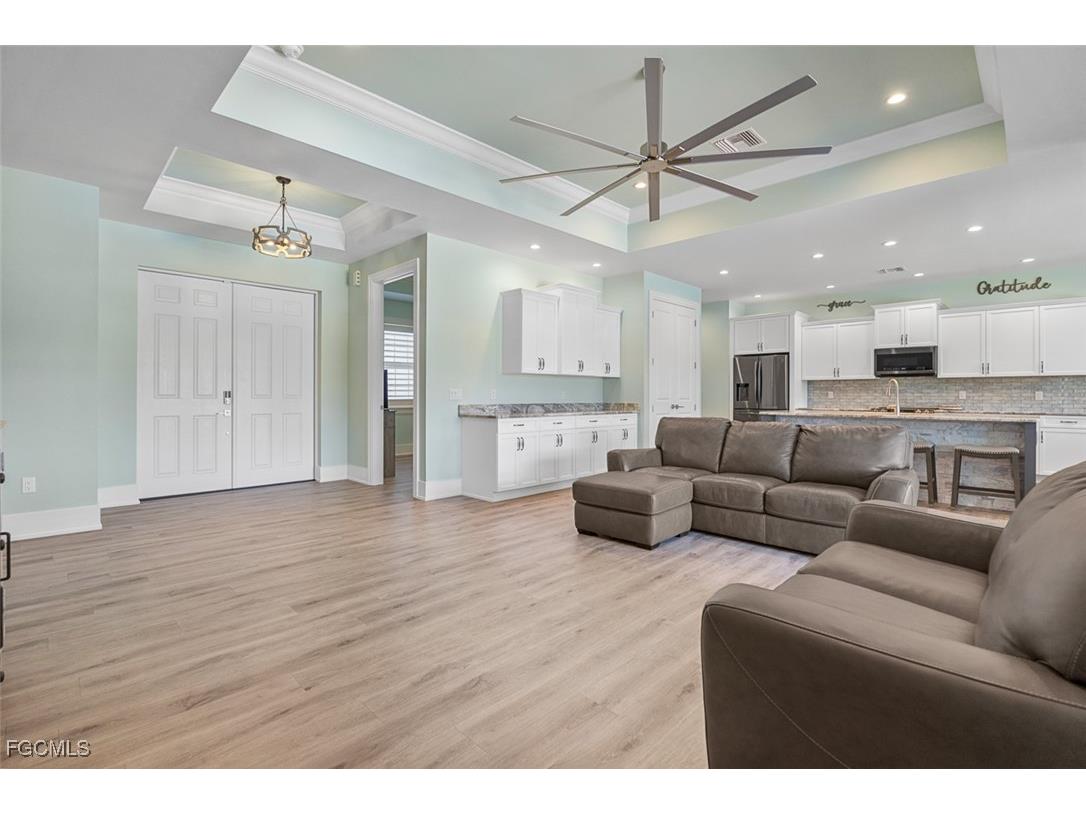 14201 Binghampton Drive Fort Myers FL 33905 2025014523 image4