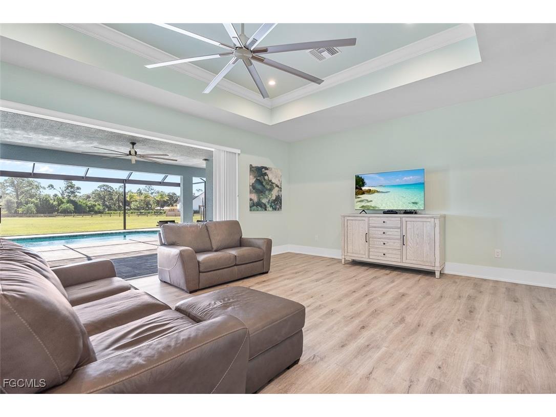 14201 Binghampton Drive Fort Myers FL 33905 2025014523 image6