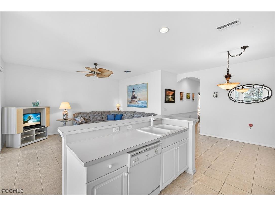 14205 Hilton Head Drive Fort Myers FL 33919 2026010159 image15