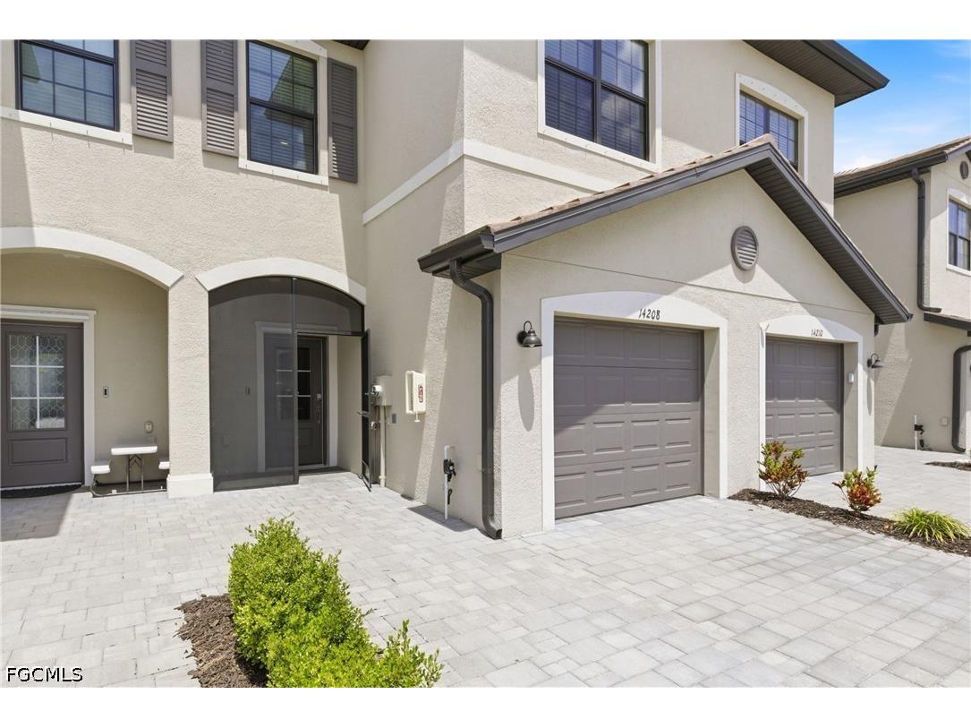 14208 Pine Lodge Lane Fort Myers FL 33913 2026017657 image2