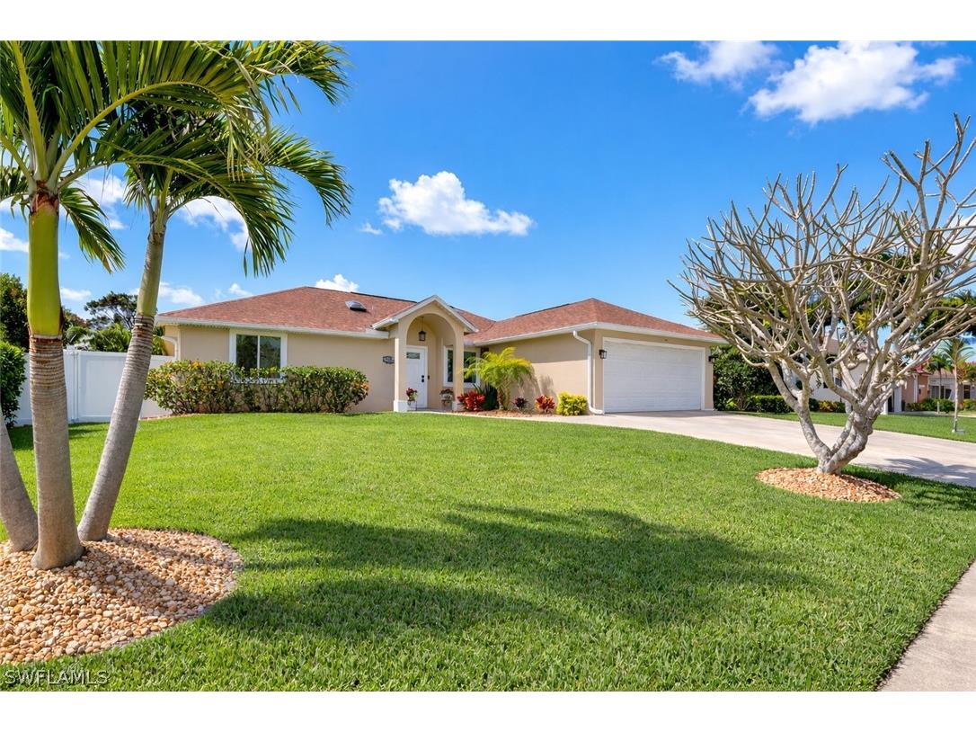 1421 Bermuda Road Marco Island FL 34145 226010268 image1